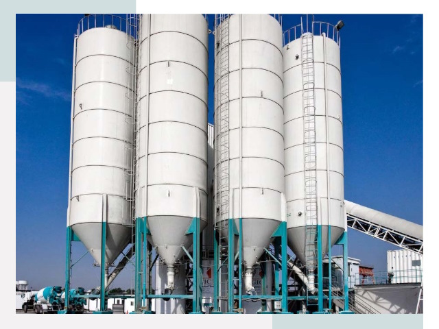 Строительство цементных силосов в Нерюнгри