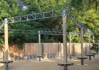 Терраса из металлоконструкций под ключ, проектирование, изготовление и монтаж от СтальСтрой-Нрю